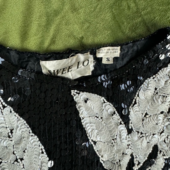 SWEE LO BLACK AND WHITE SEQUINS SIZE SMALL - Picture 5 of 6